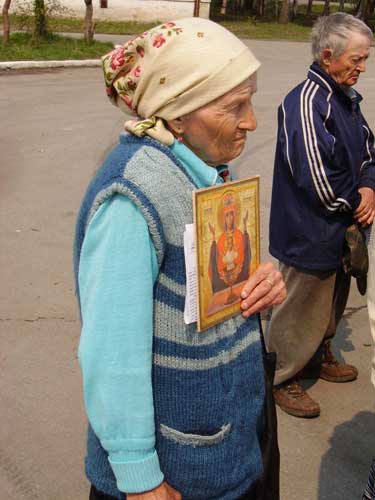 Амурская область: Крестный Ход в посёлке Бурея Амурской области в честь иконы «Неупиваемая Чаша» 18 мая 2008 года