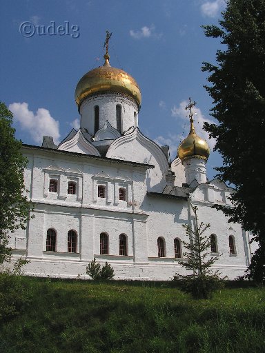 Православие в Звенигороде, храм Рождества Пресвятой Богородицы в  Саввино-Сторожевском ставропигиальном монастыре, июль 2007 года