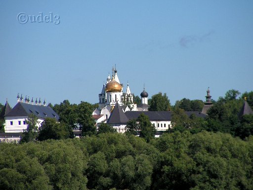 Фото Саввино-Сторожевского ставропигиального монастыря со стороны Верхнего Посада